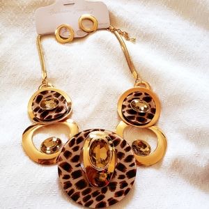 Cute leopard necklace and earrings